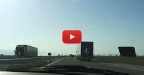 Гонитба между старо BMW M5 и Porsche 997 на магистрала „Тракия“ с над 260 км/ч... (ВИДЕО)