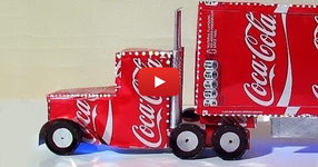 Как да си направим камион на Coca Cola от празни кутийки кока-кола! Невероятна коледна украса! (ВИДЕО)
