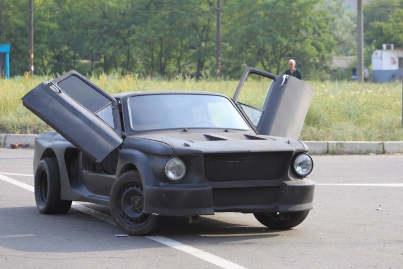ЗАЗ 968 преобразяване Ford Mustang