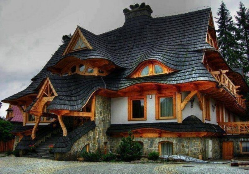 странни къщи направени от странни хора